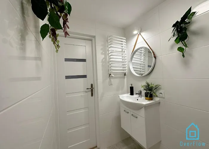 Beksinski -10 Minutes To Old Town & Sea Проживание в семье