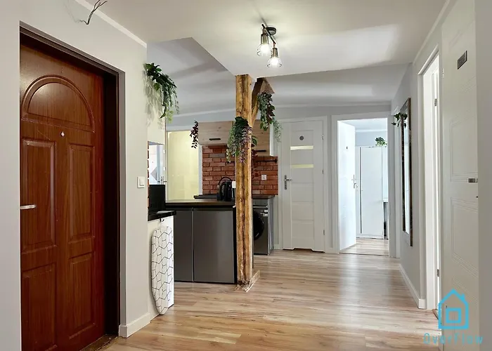 Beksinski -10 Minutes To Old Town & Sea Гданьск